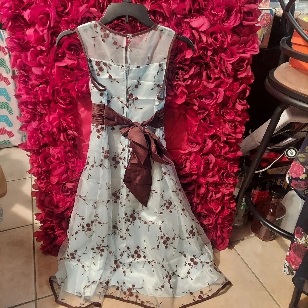 Bonnie Jean Girls Size 12 Formal Dress Brown/Light Blue Dress with Floral Design